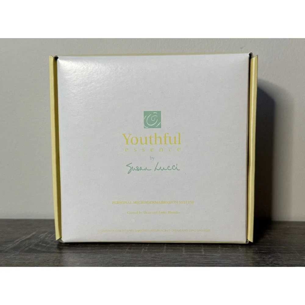 Youthful Essence By Susan Lucci Vitamin Enriched Resurfacing Cream W/ Pads 2.5oz